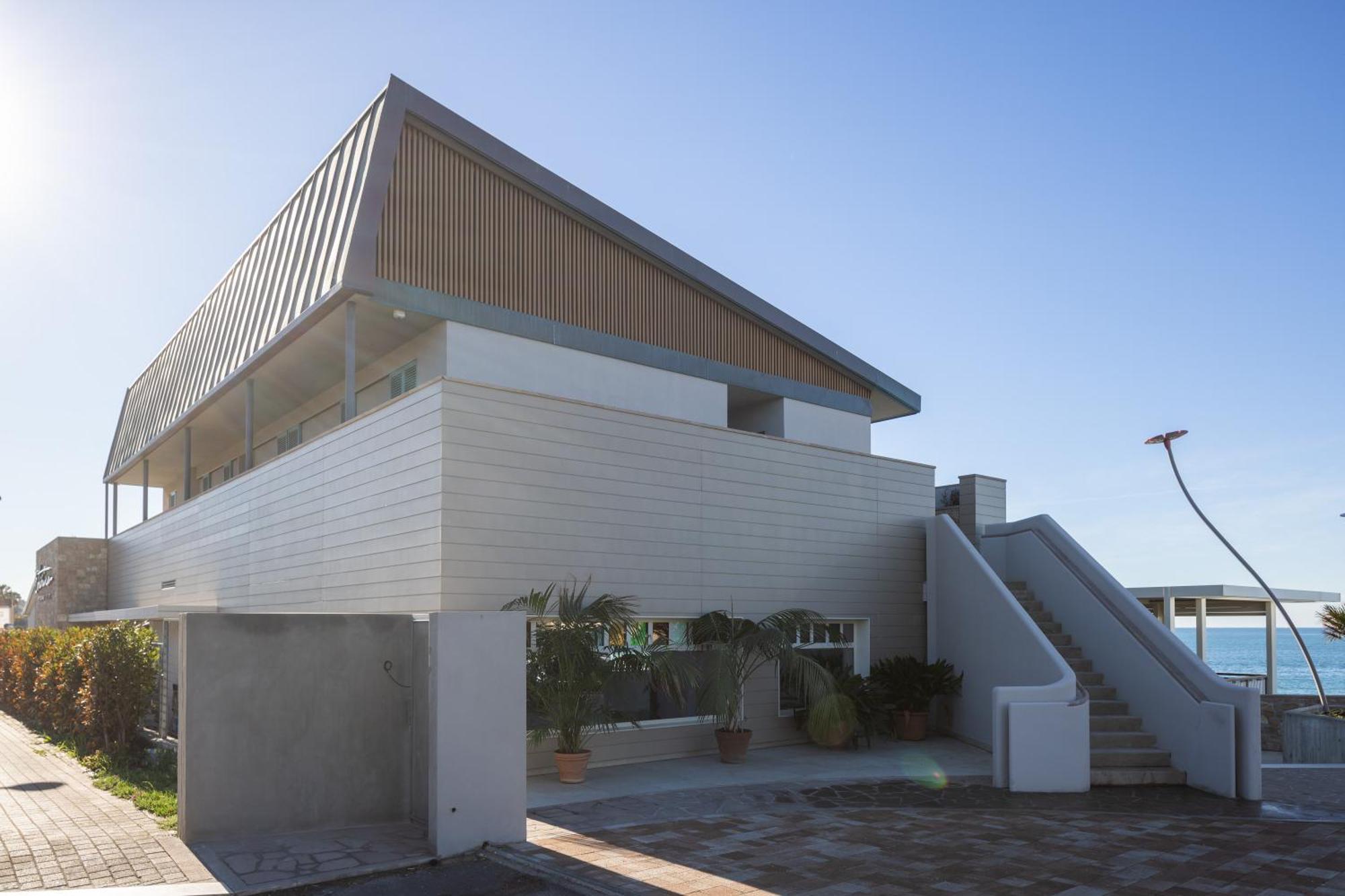 Le Suites Sul Mare Di Esterina Civitavecchia Exterior photo