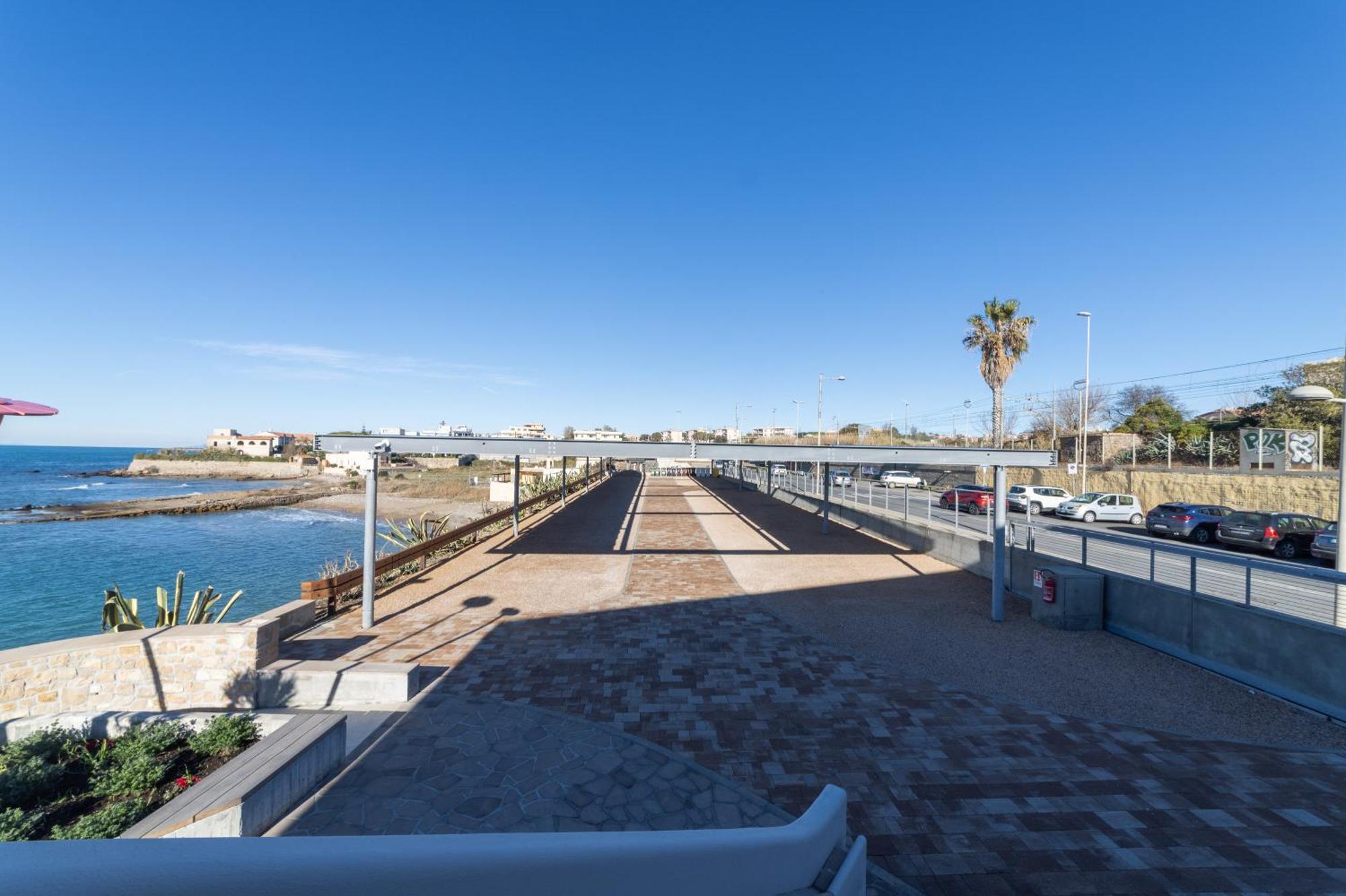 Le Suites Sul Mare Di Esterina Civitavecchia Exterior photo